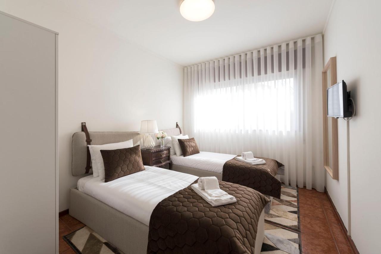 Lovelystay - Newly Decorated 2Br Flat With Free Parking Βίλα Νόβα ντε Γκάια Εξωτερικό φωτογραφία