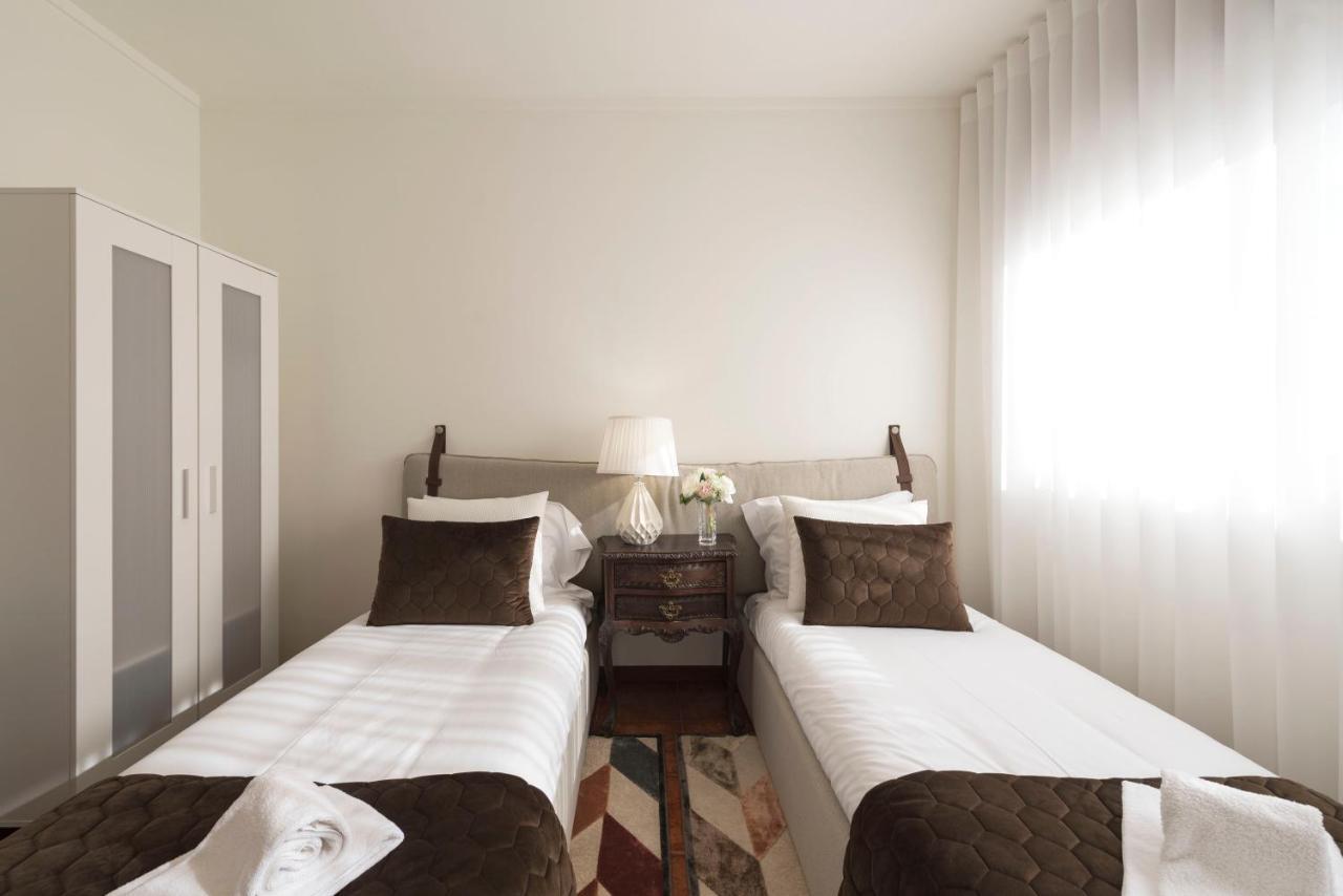 Lovelystay - Newly Decorated 2Br Flat With Free Parking Βίλα Νόβα ντε Γκάια Εξωτερικό φωτογραφία